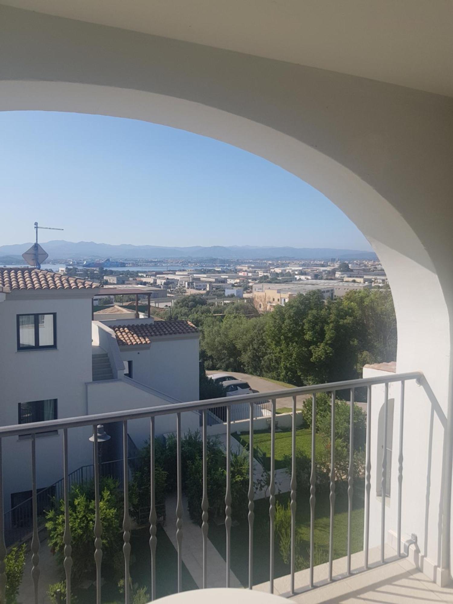 Geovillage Green Residence Olbia Room photo